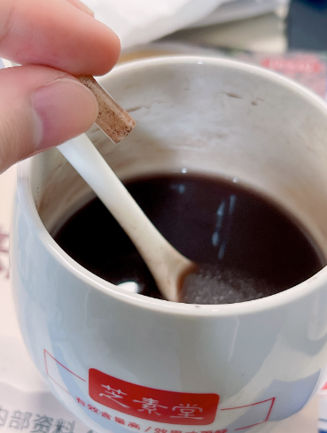 灵芝孢子粉功效和作用能否与海鲜类食物一起吃呢?-第1张图片-灵芝之家 灵芝孢子粉功效和作用能否与海鲜类食物一起吃呢?-第1张图片-灵芝之家